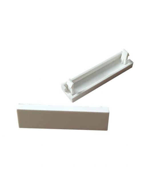 LVN126288UK LVN126288UK Lanview Blanking Panel 1/4 for use with Uk faceplates, 12,5mm x 50mm