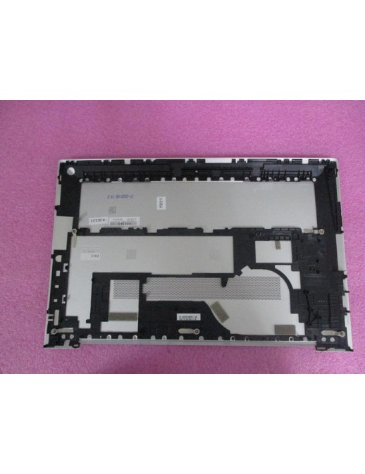 M07095-001 M07095-001 HP Base enclosure for HP Elitebook 745 G7 and 840 G7 laptops, designed for durability and precise fit. ...