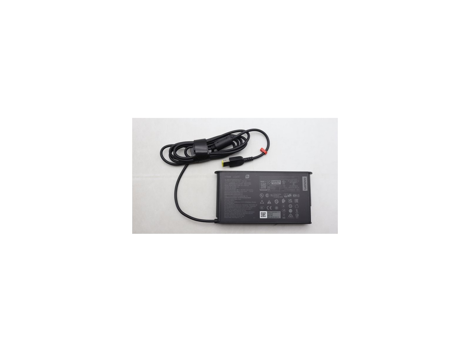 5A11K67851 5A11K67851 170W Slim AC adapter for Lenovo laptops
