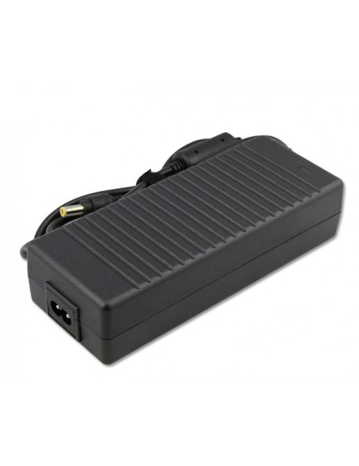 MBA50195 MBA50195 CoreParts Alimentatore Power Adapter per Acer 135W 19V 7.1A Plug:5.5*2.5 Including EU Power Cord KP.13503.0...