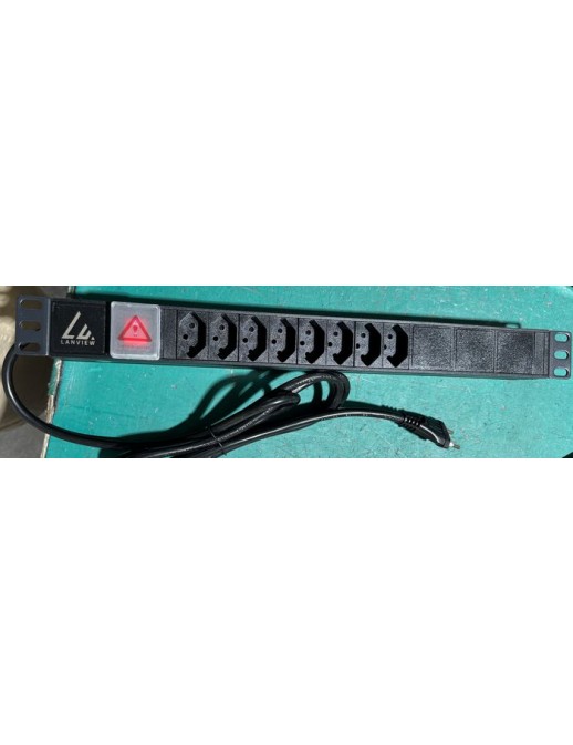 LVR-2MCH-SW-CH8 LVR-2MCH-SW-CH8 Lanview 19'' rack mount power strip, 2m, 10A with 8 x Swiss type J socket